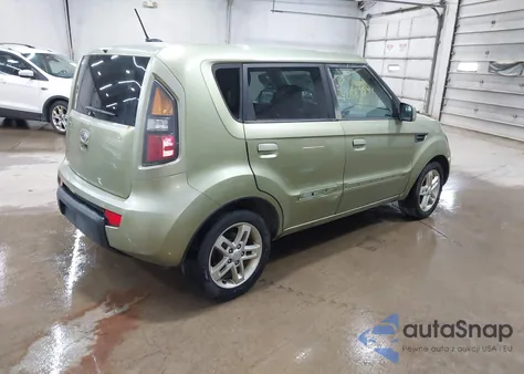 2010 Kia Soul + z USA, uszkodzony, nr VIN KNDJT2A2XA7081217